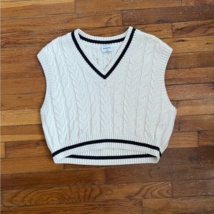 Aritzia Sunday Best Sweater Vest